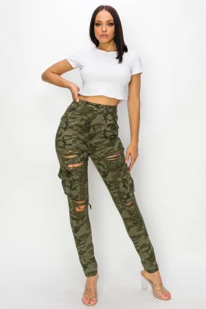 40602 Women's High Rise Skinny Camo Print Cargo Jeans