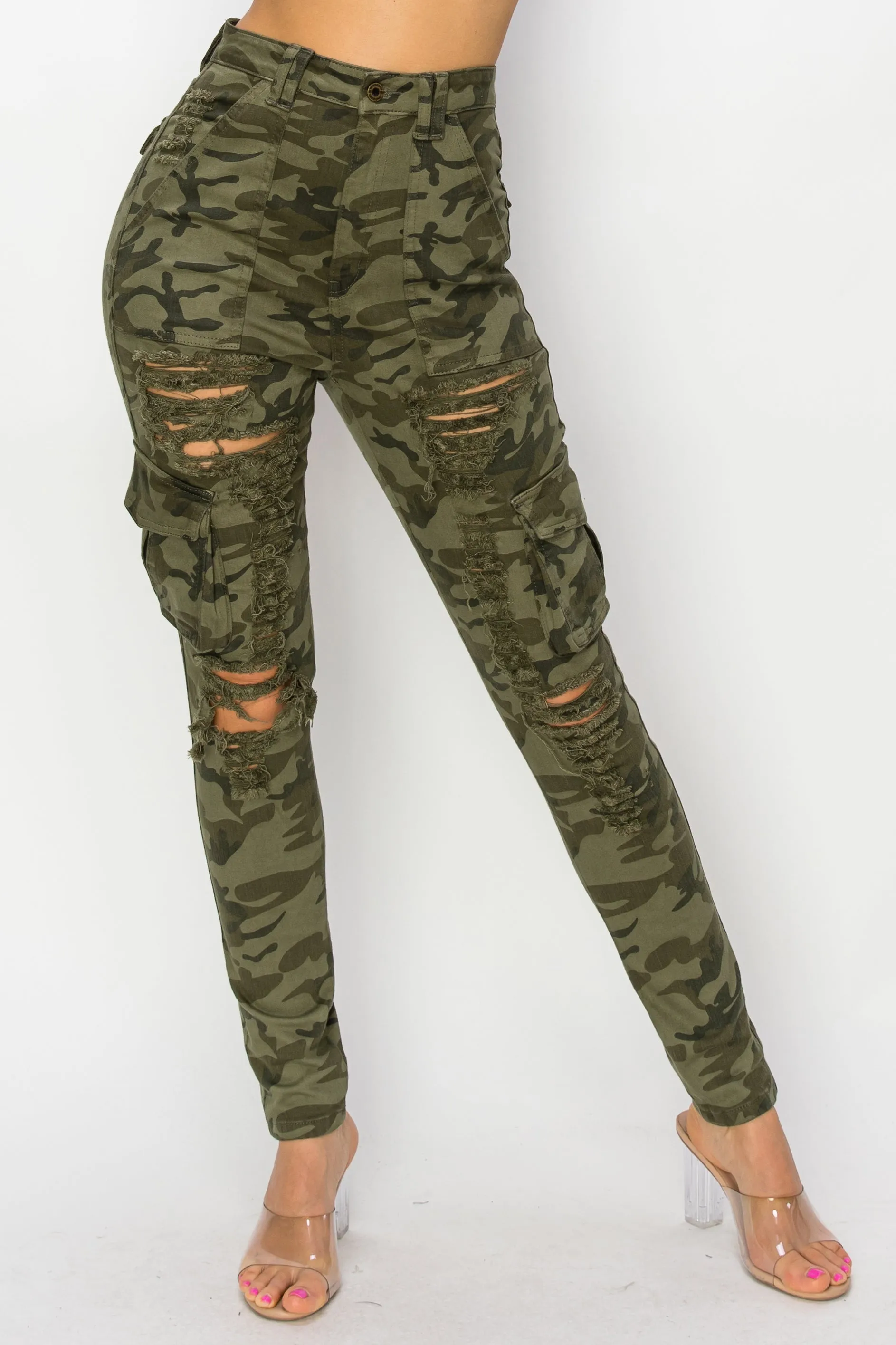 40602 Women's High Rise Skinny Camo Print Cargo Jeans