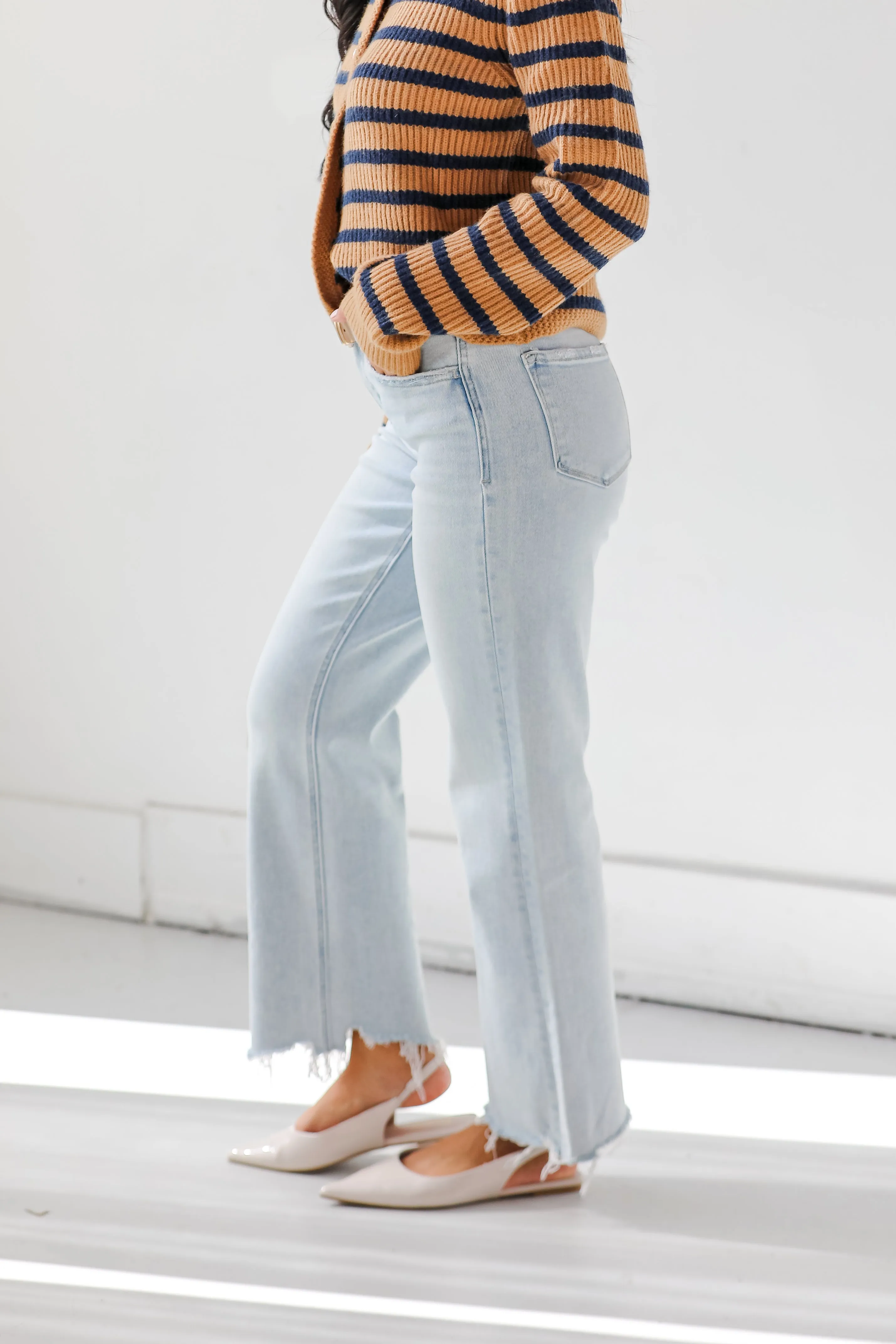 Aileeah Light Wash Slim Wide Leg Jeans