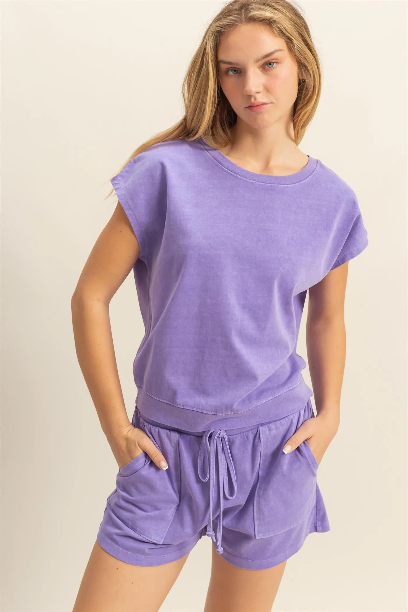 DZ25A913-SET-Matching Top And Shorts Set