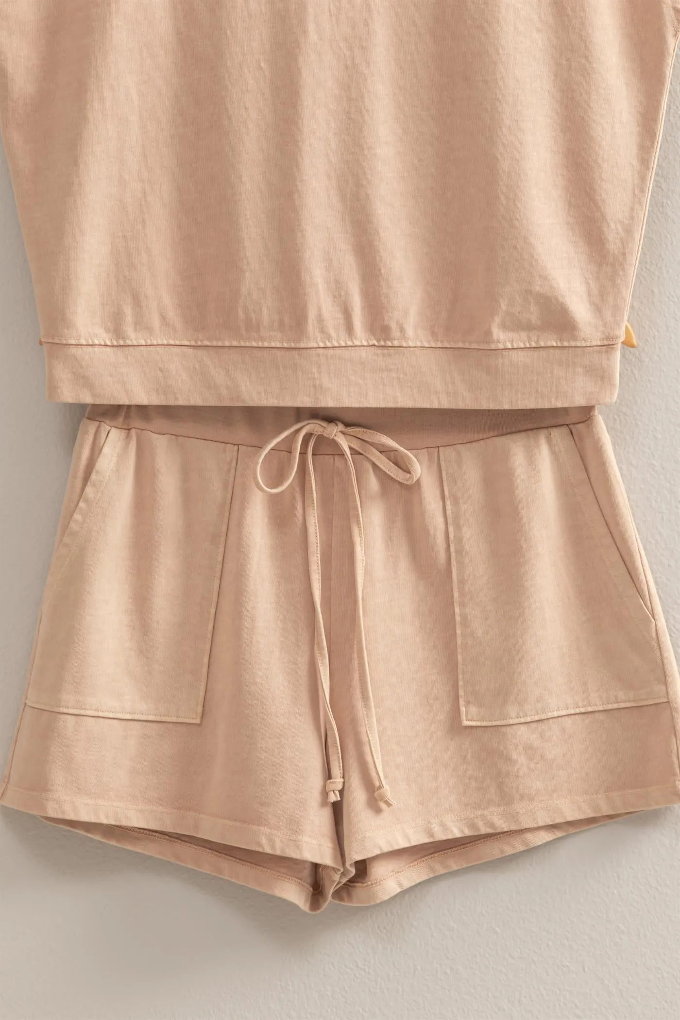 DZ25A913-SET-Matching Top And Shorts Set
