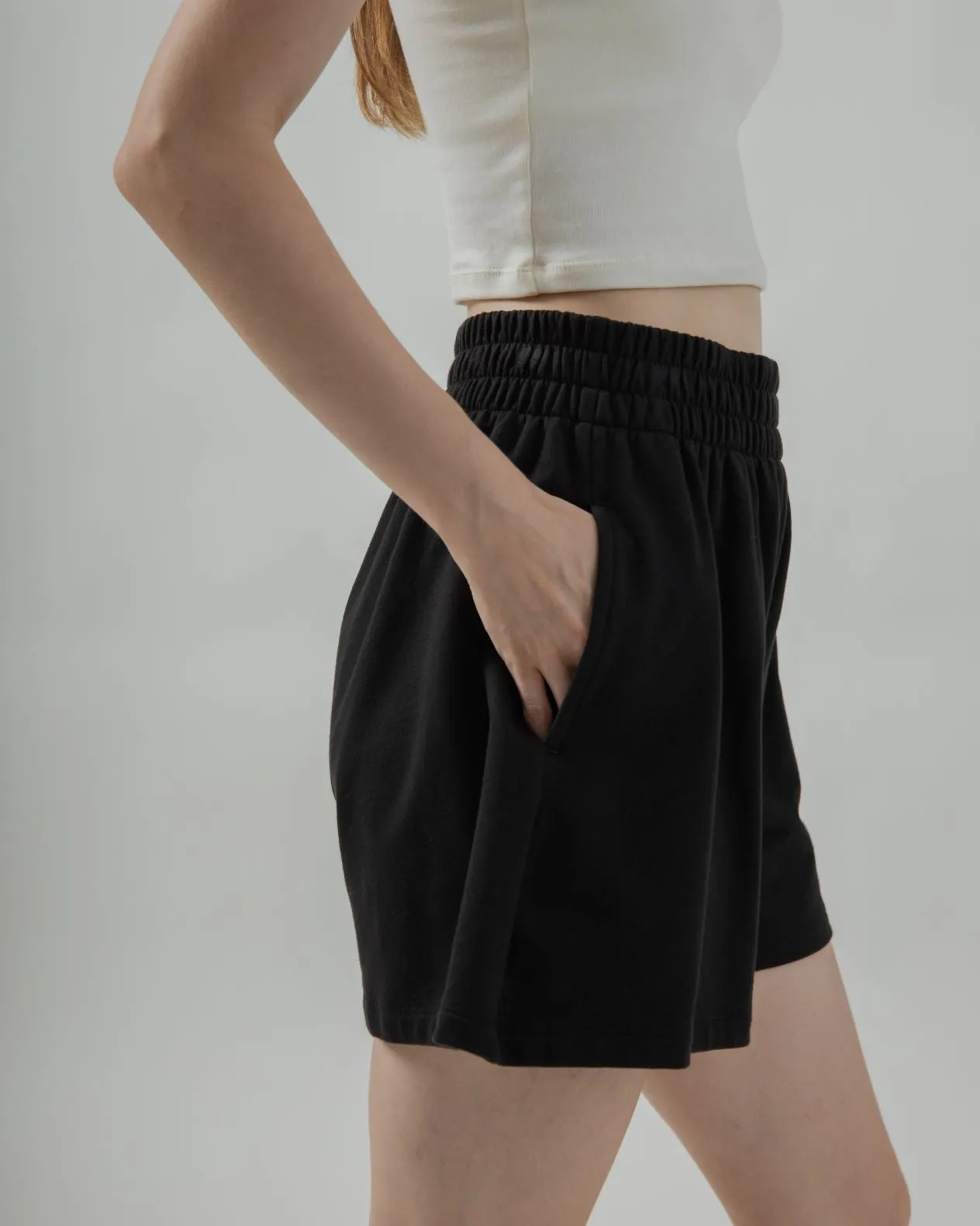 Elastic Waist Cotton Wide Leg Shorts (Black)