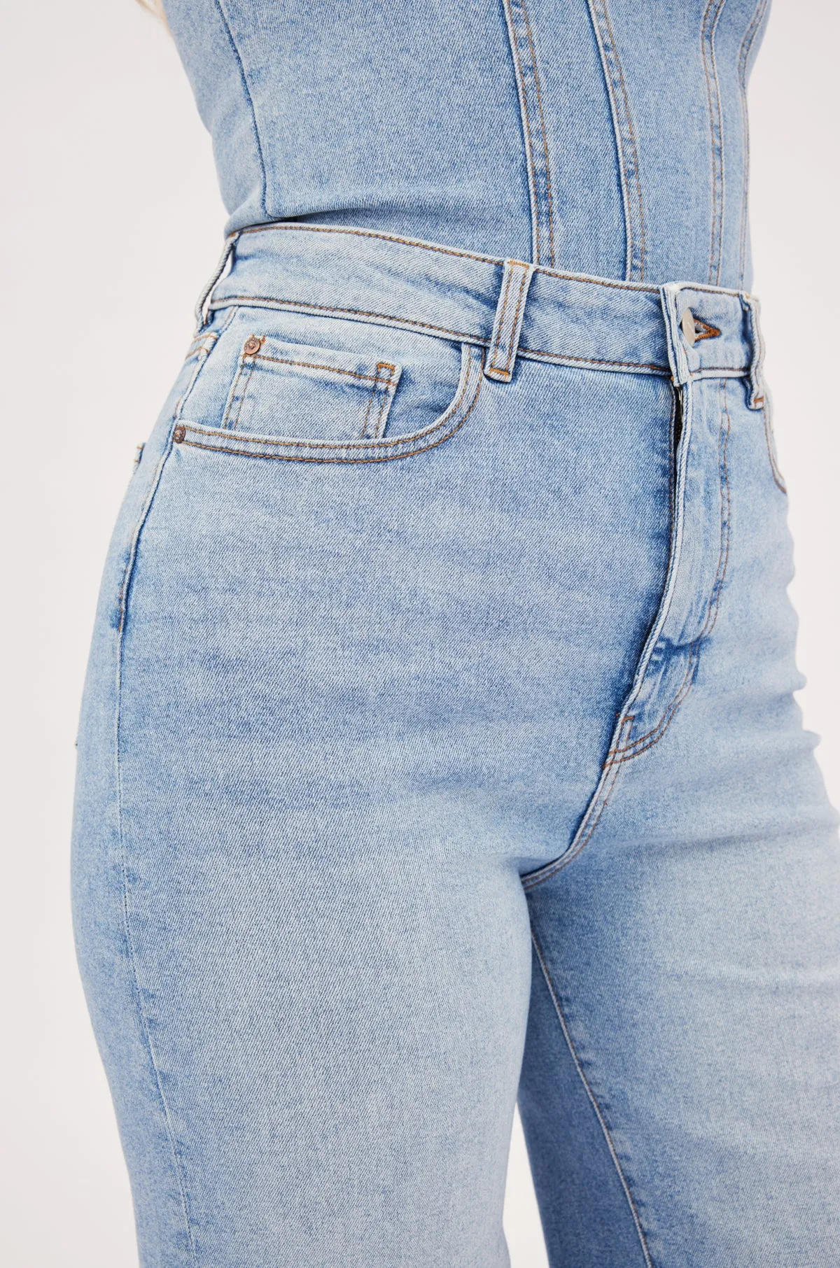 HOU - RELAXED WIDE LEG JEANS | WILLOW
