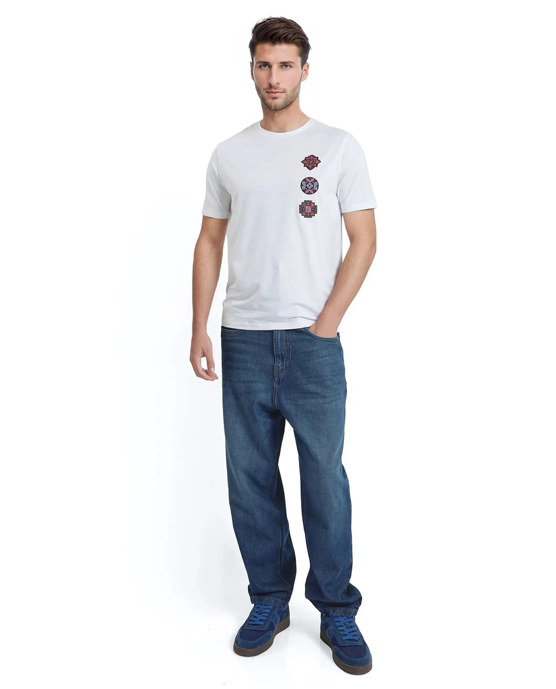 Rare Rabbit Men Bale White Cotton Blend Fabric Short Sleeve Crew Neck Relaxed Fit Label T-Shirt