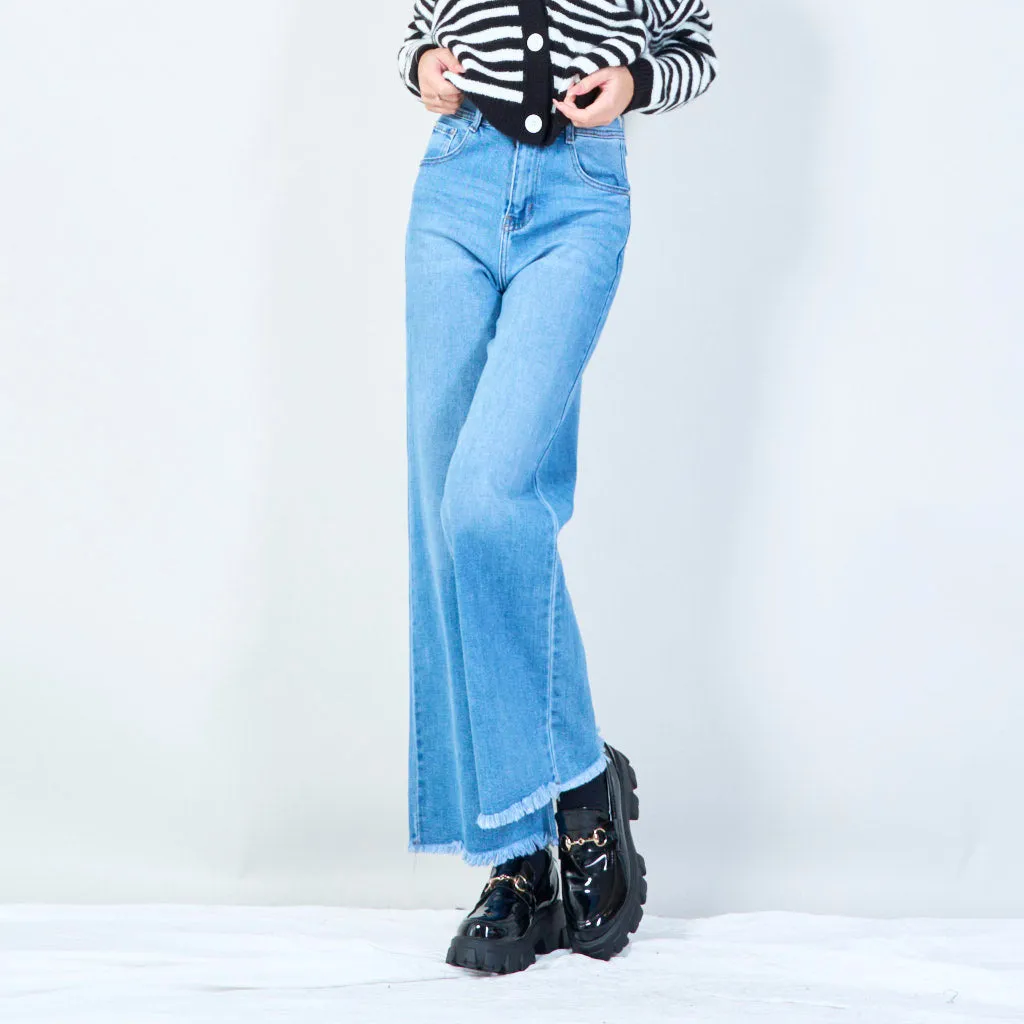 Raw-hem wide-leg jeans with vintage wash wholesale