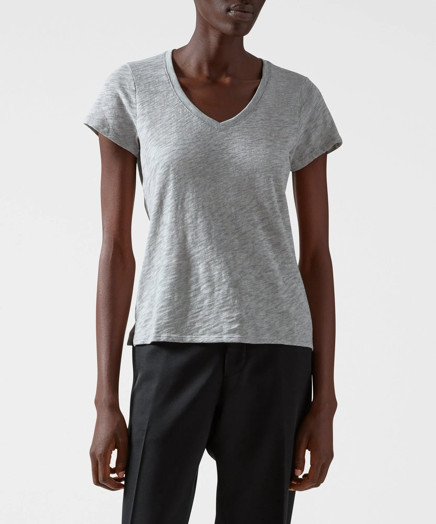 Slub Jersey Schoolboy V-Neck Tee - Heather Grey