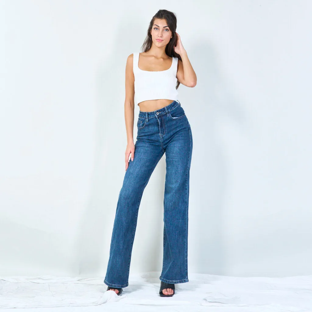 Wide-leg denim jeans with classic five pockets wholesale