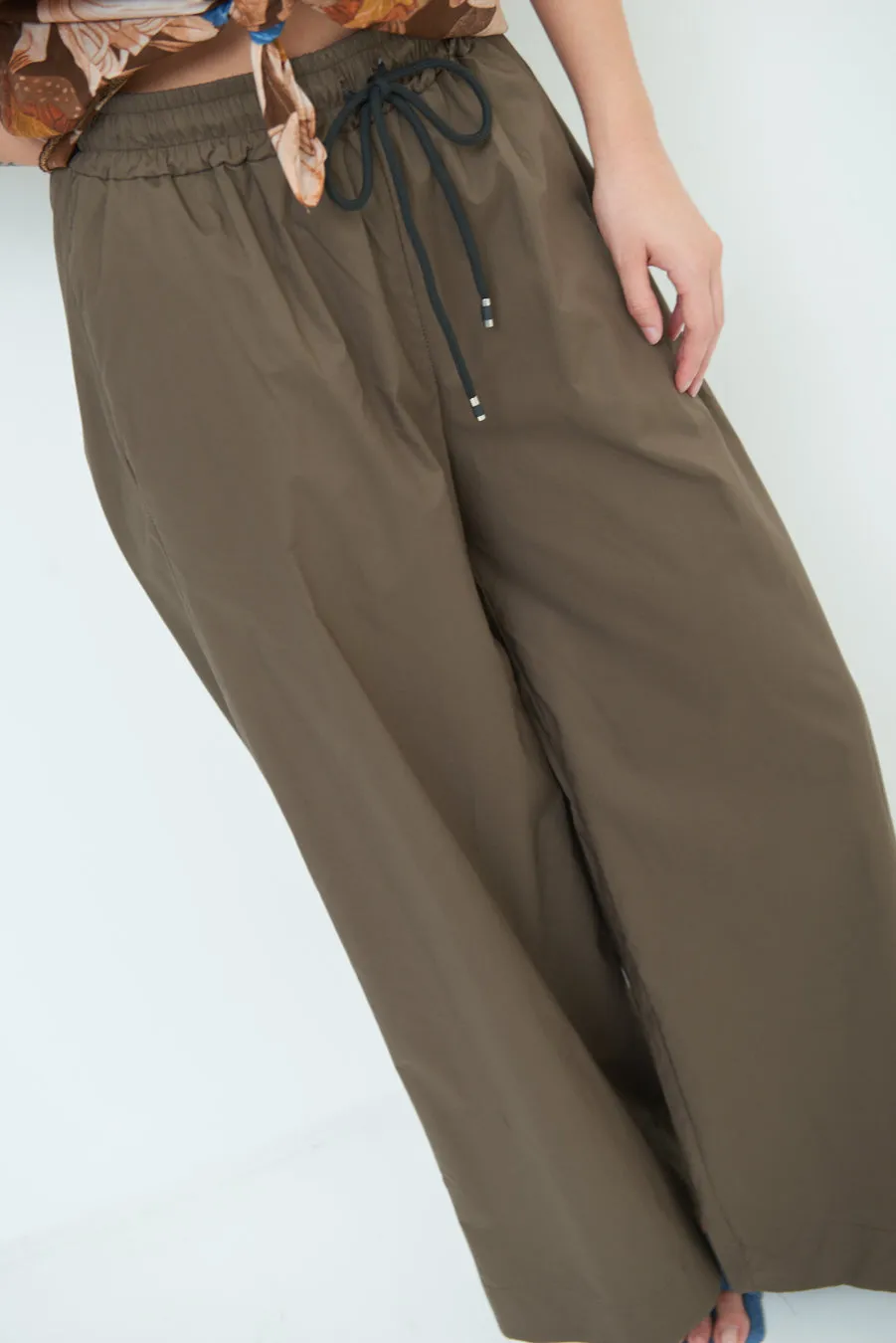 Wide-leg drawstring pants wholesale
